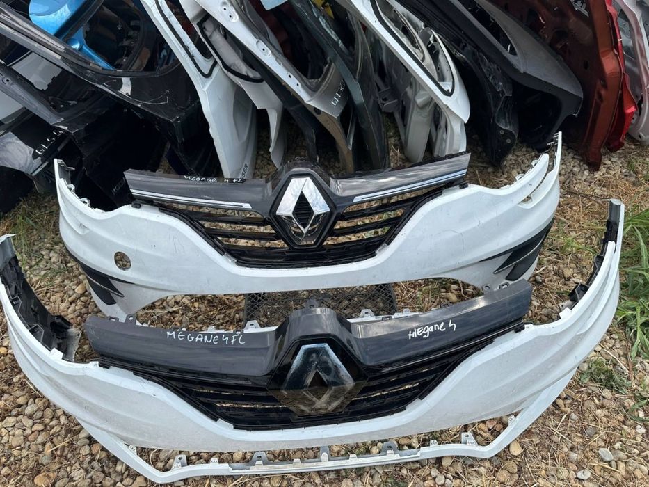 Bara fata + grila centrala Renault Megane 4 FACELIFT