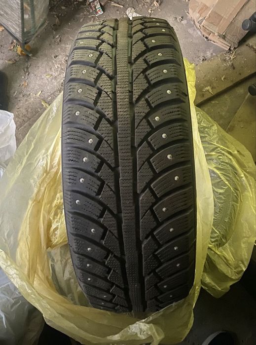 Прдам зимнюю резину