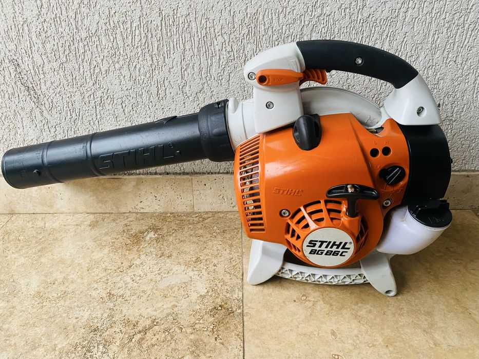 Stihl suflanta frunze BG 86C