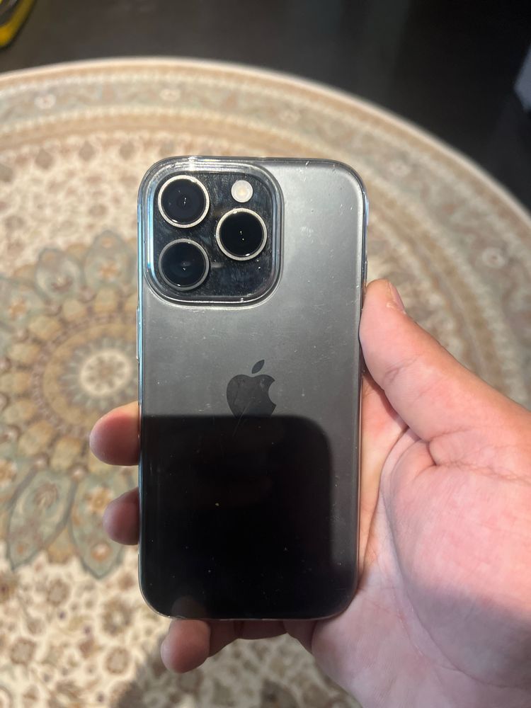 iPhone 16 pro 128gb black