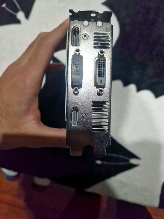 Gtx 950 2gb asus echelon