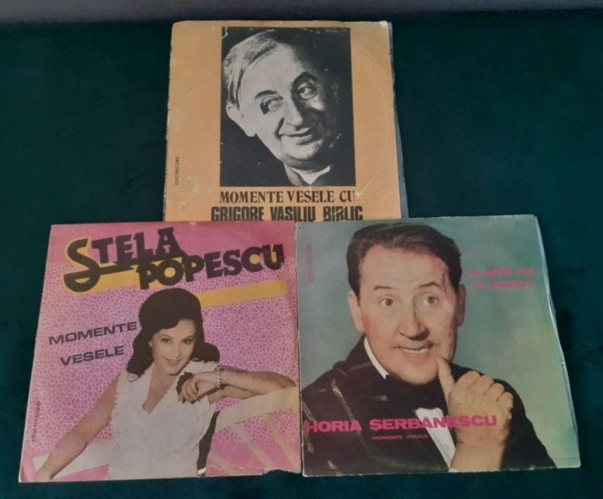 Lot 3 discuri vinil cu "momente vesele: