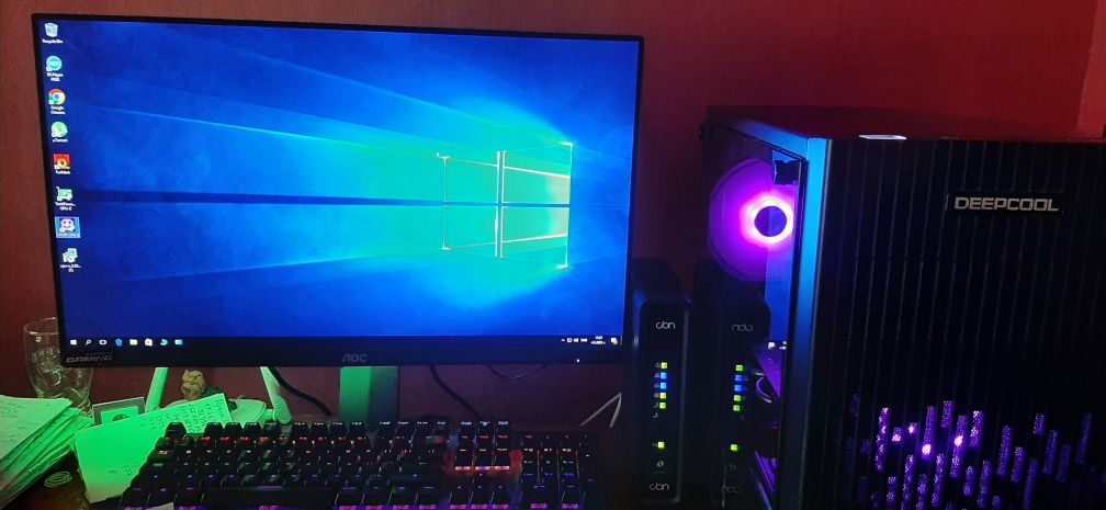 Геймърски компютър Ryzen 5 1600, 16GB RAM,Kfa2 gtx1060 3 gb, 128 gb Ss