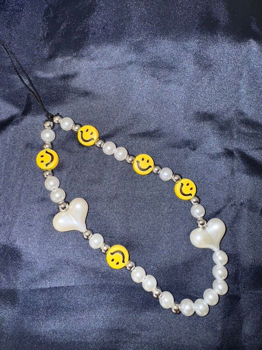 Трендовый Брелок со смайликами и сердечками