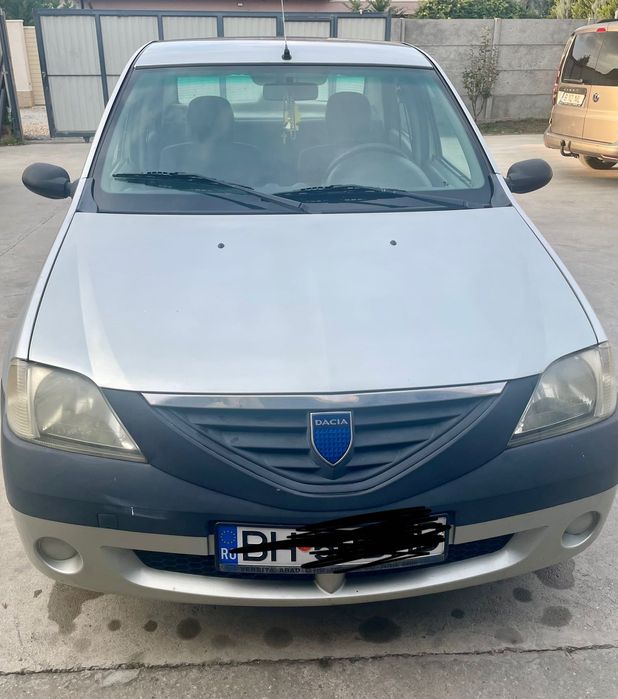 Vând autoturism Dacia Logan