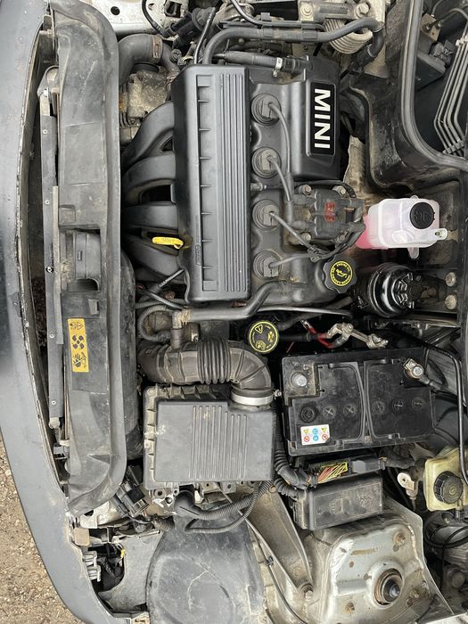 Vand Mini Cooper R50 1.6 benzina