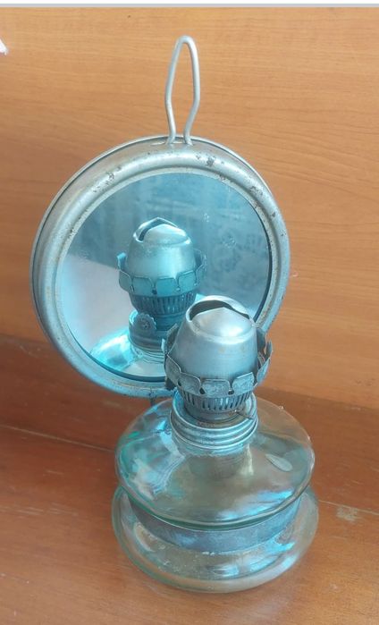 lampa veche pe gaz