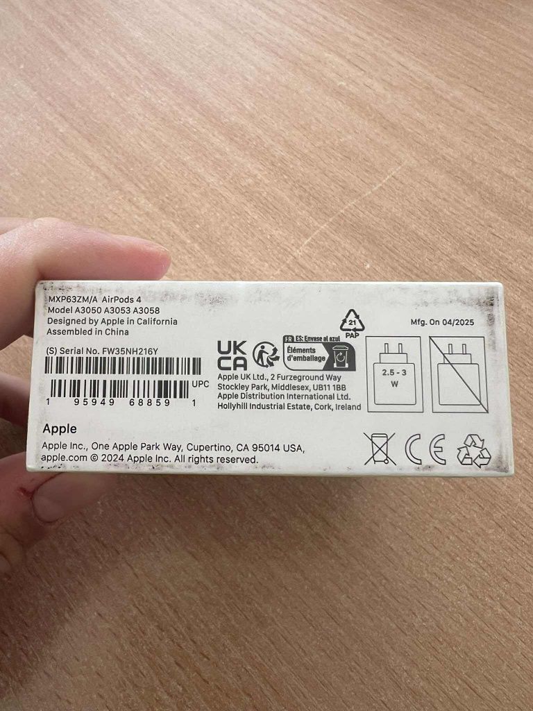 Оригинални Airpods 4