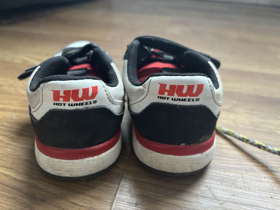 Ghete si Adidasi Zara marimea 24