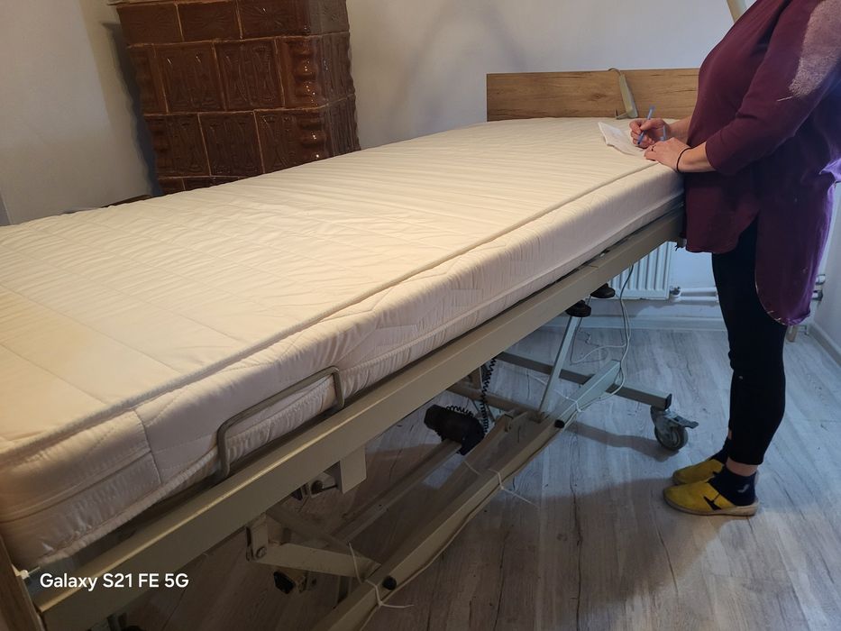 Pat cu actionare electrica