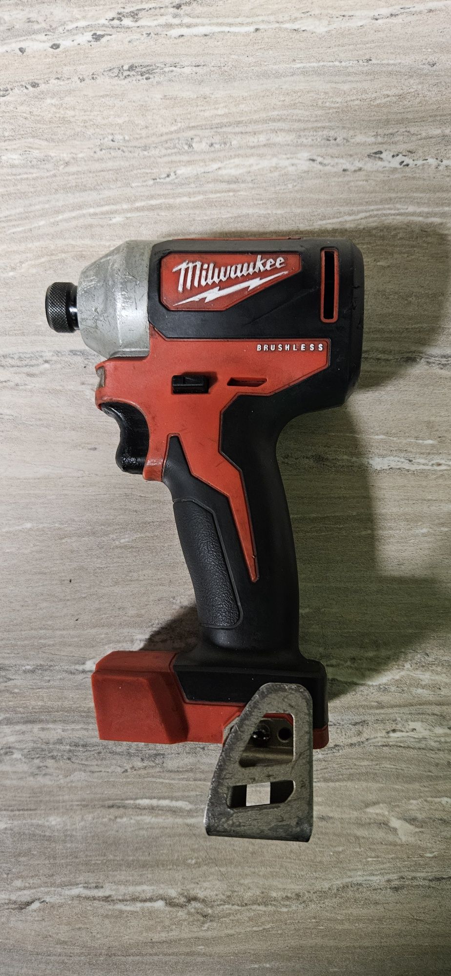 Milwaukee Импакт Безчетков M18 CBLID 18V