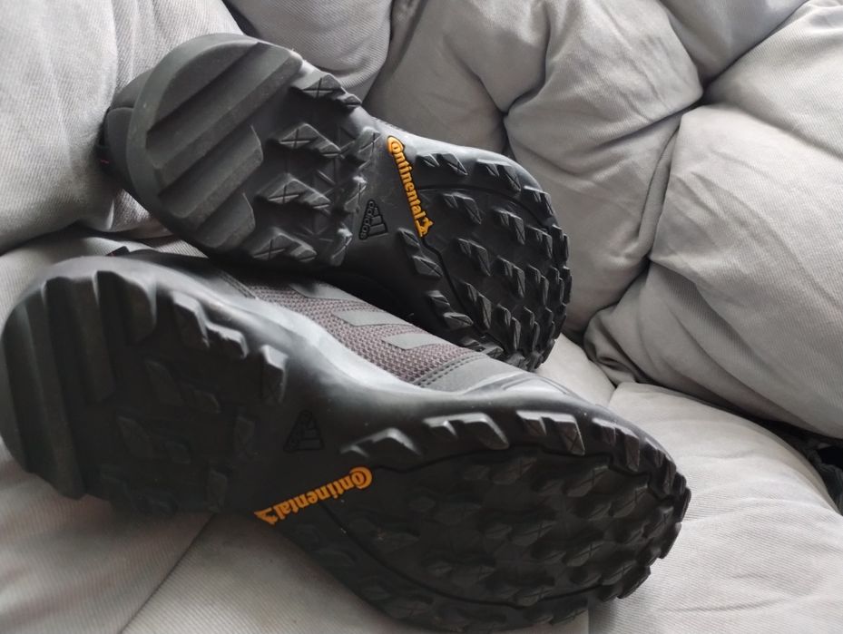 дамски туристически обувки ADIDAS TERREX 36 и 2/3ти нови