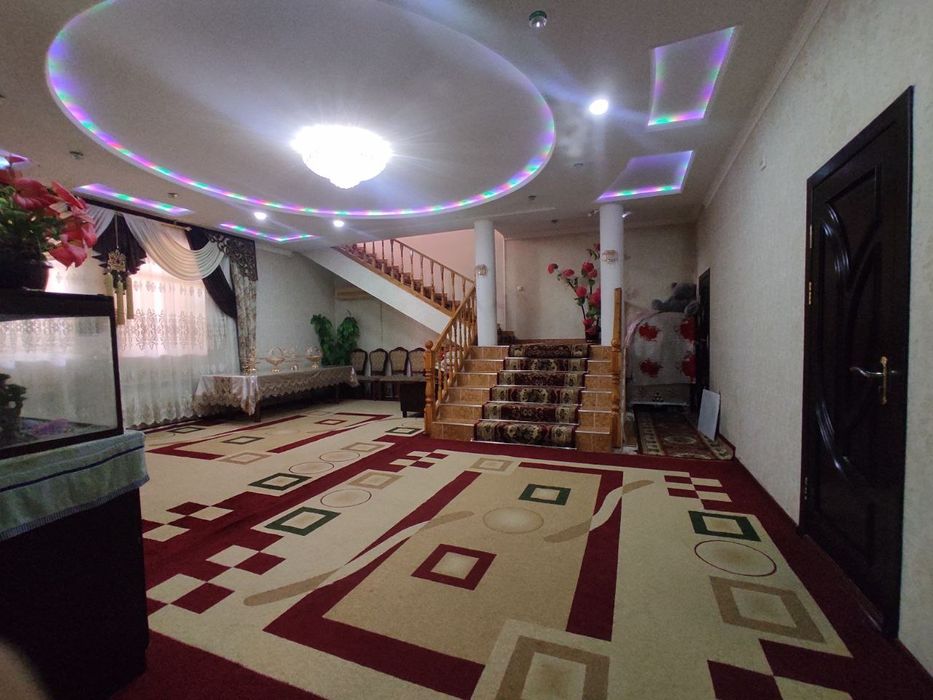 Евростил Ховли сотилади