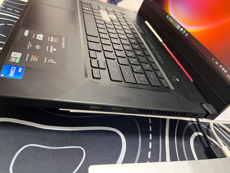 Игровой ноутбук Asus