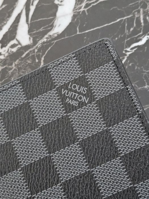 Portofel Louis Vuitton - Nou în Cutie