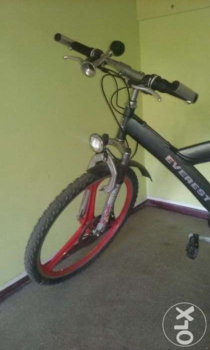 Bicicleta MTB Everest