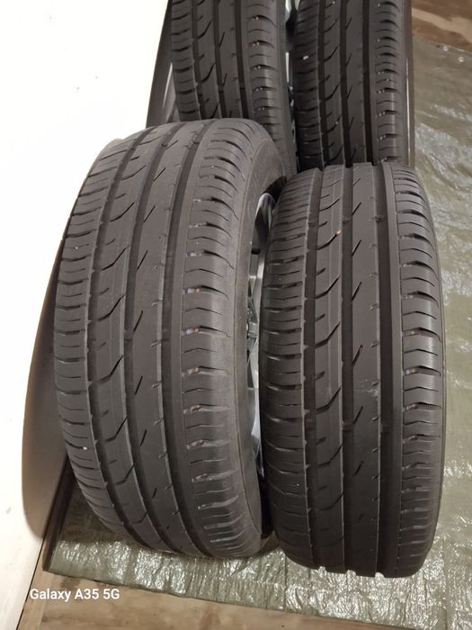 Schimb/Vând anvelope vară