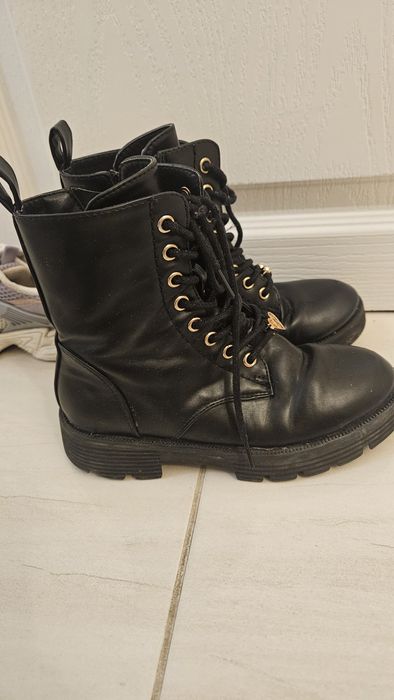 Детски обувки Zara ,nelli blu 30,31,33
