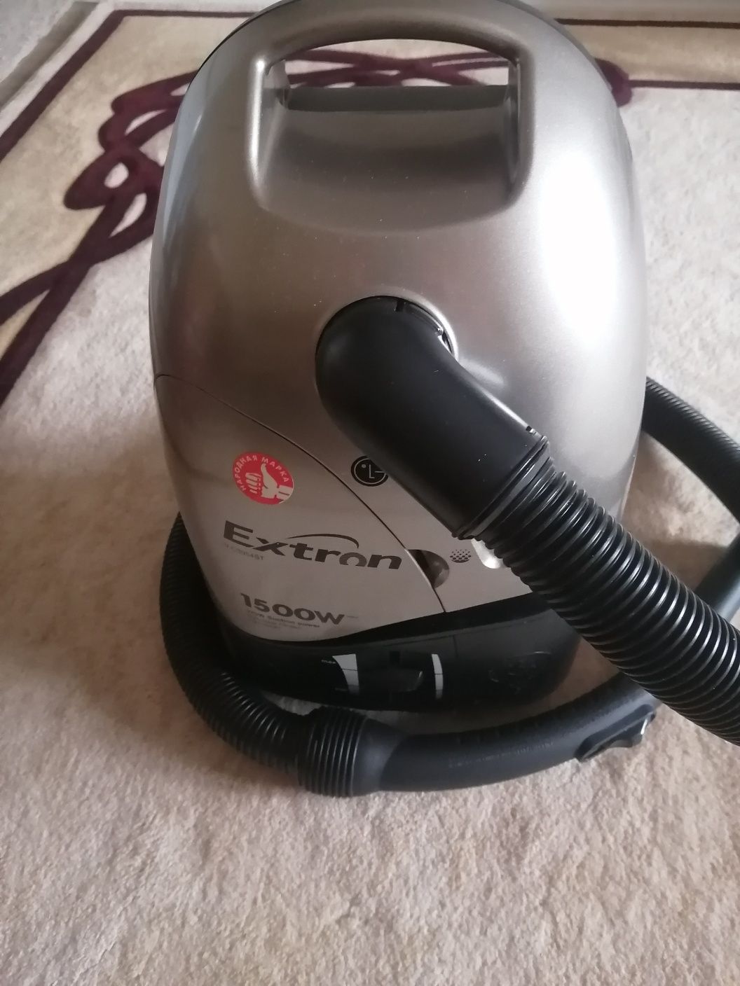 Продам пылесос  LG