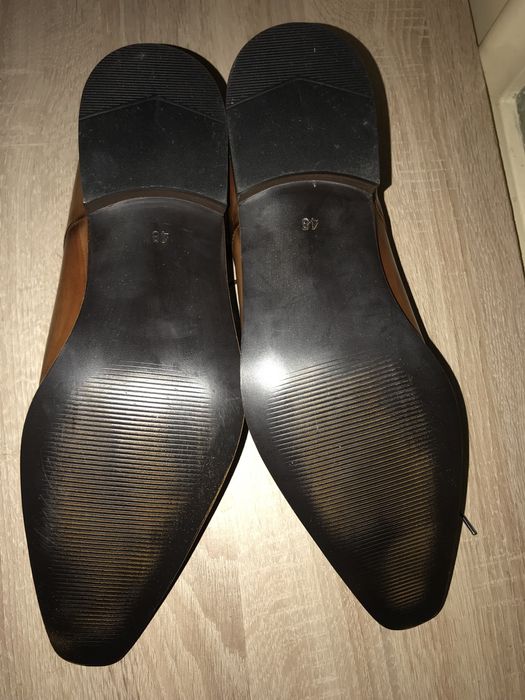 Pantofi din piele marimea 48