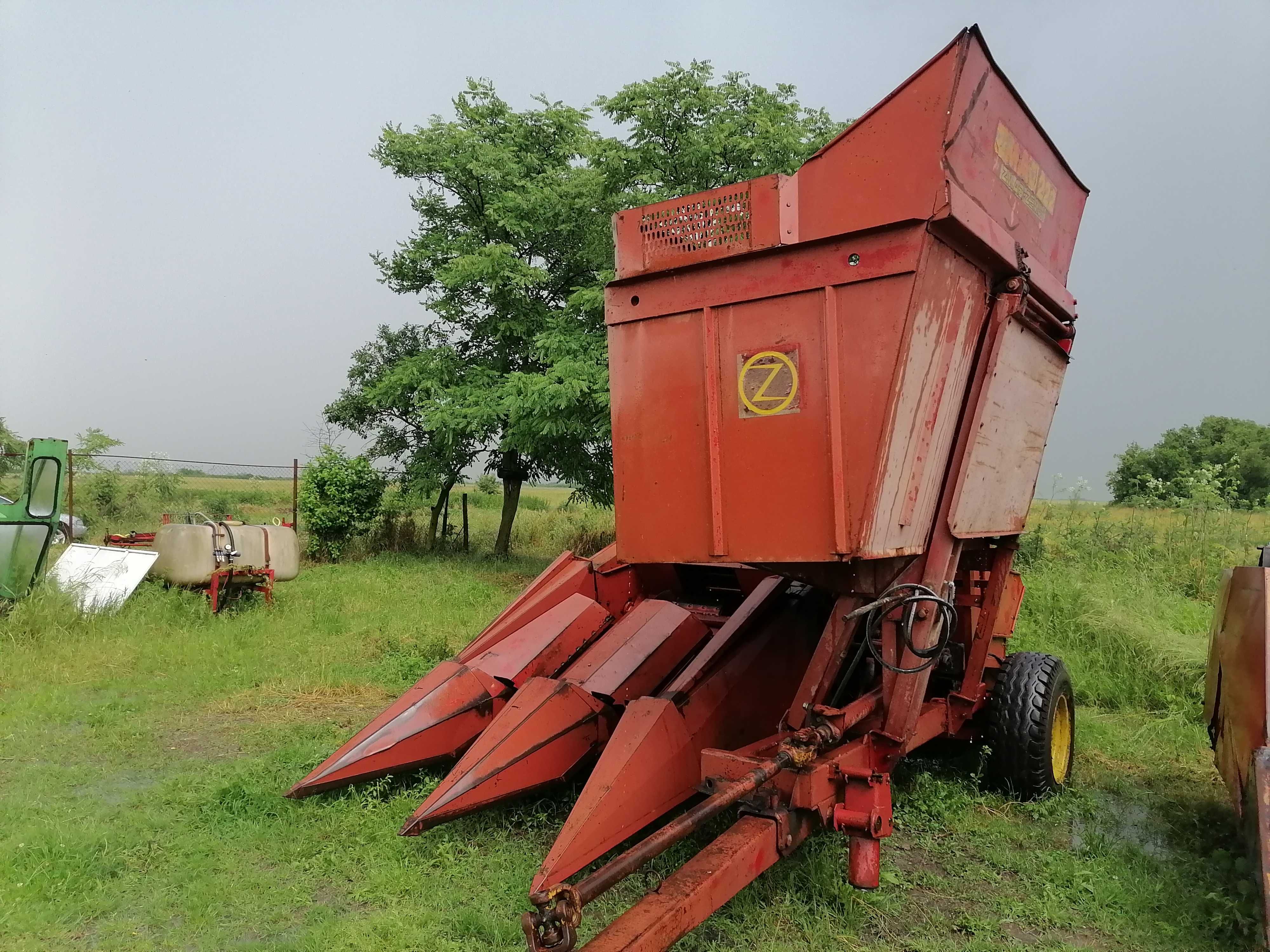Culegator porumb 2 randuri Zmaj 222 S piese zmaj