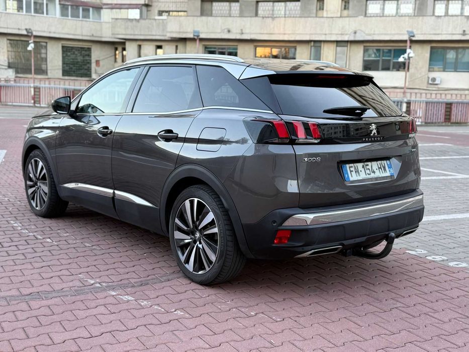 Peugeot 3008 GT 300 Cp. 4X4.Plug-In Hybrid.