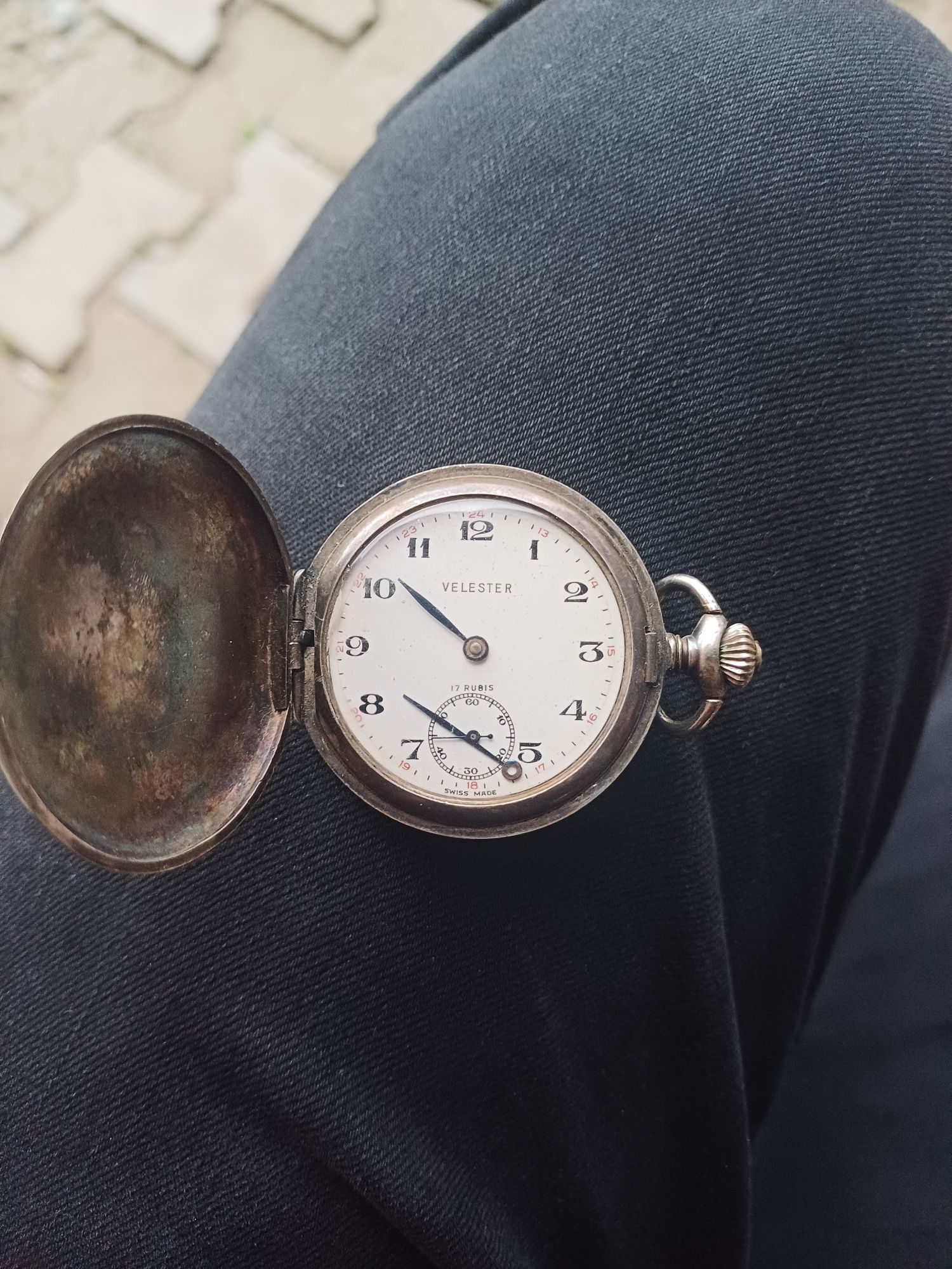 Ceasuri de argint vechi de buzunar
