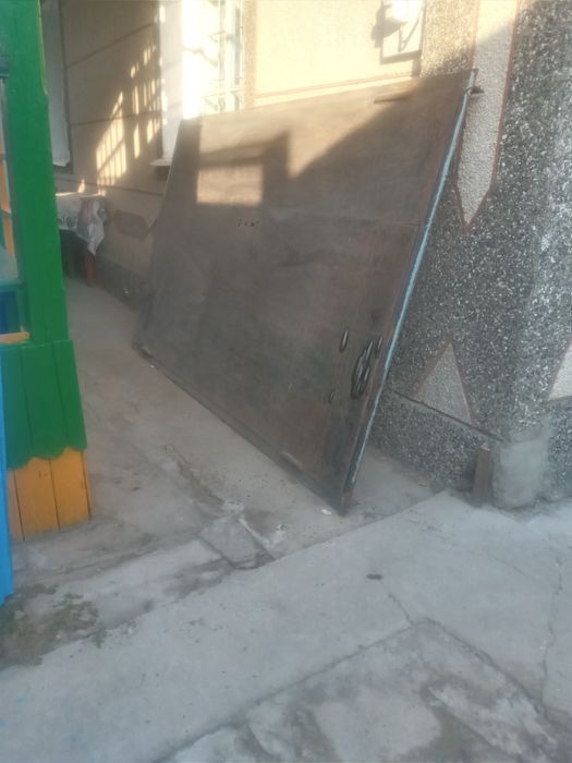 Дверь входная металлическая