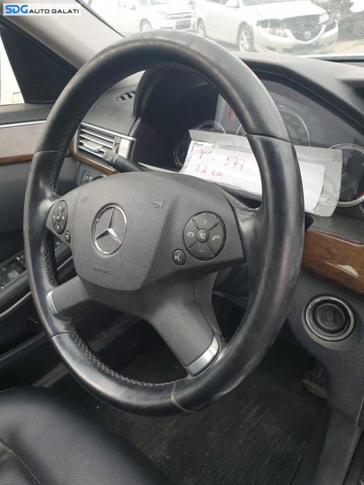 Volan Piele 4 Spite cu Uzura FARA Airbag AMG Mercedes Clasa E Class W212 E180 E200 E220 E250 E300 E320 2009 - 2016 [C8438]