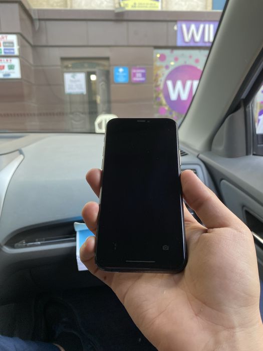 iphone 11pro 64gb 100%