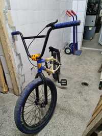 Vand  bicicleta The Madmain 20” BMX