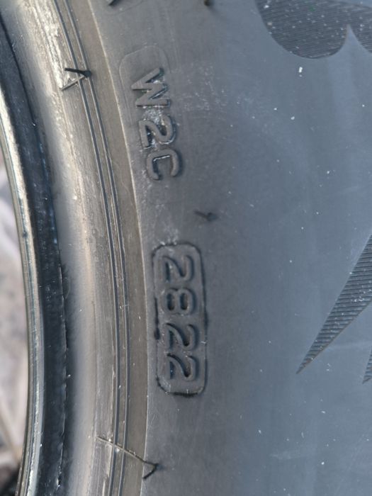 Anvelope iarna Bridgestone noi