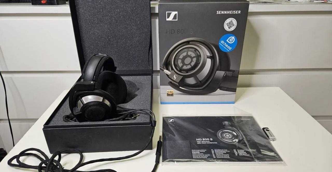 Sennheiser HD800s