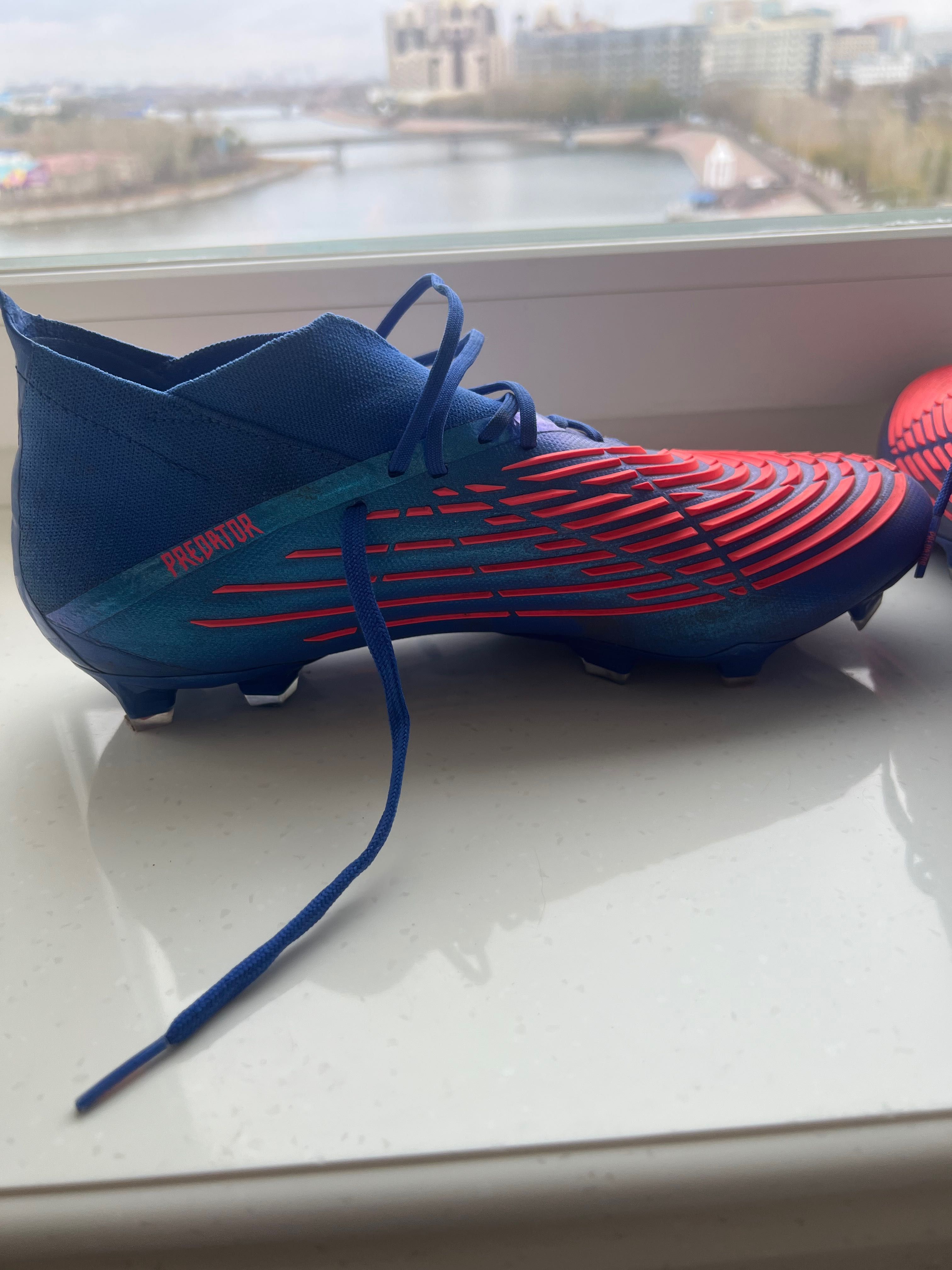 Бутсы Adidas Predator (оригинальные)