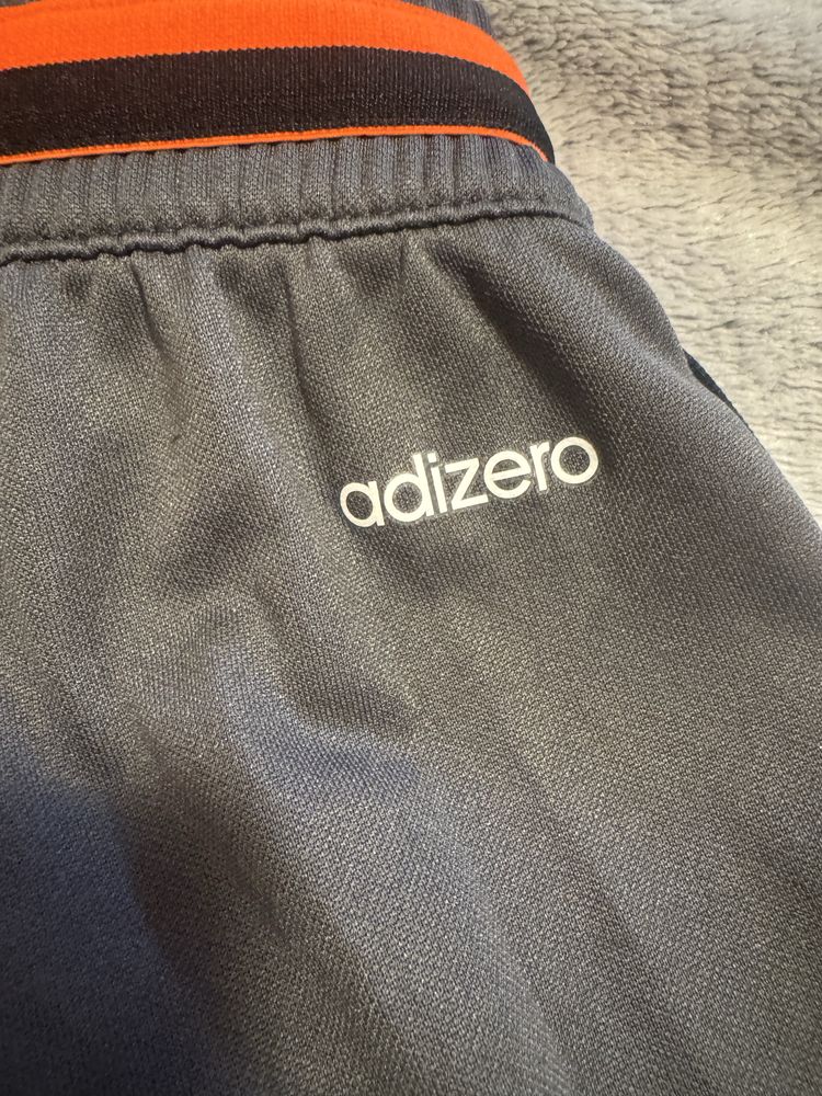 Къс панталон Adidas