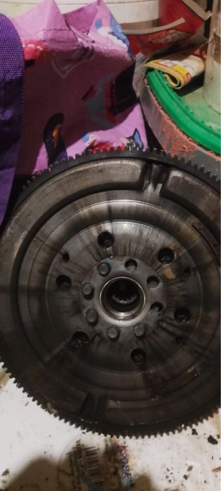 Ambreaj complet cu volanta valeo astra h 1.7