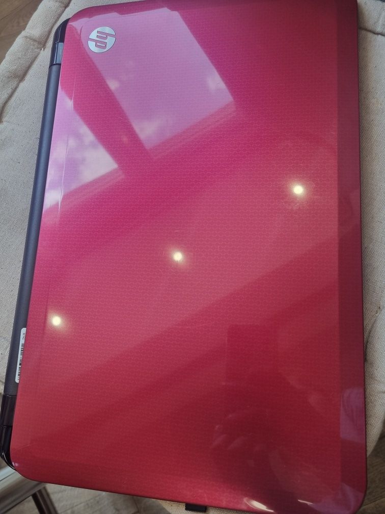 Лаптоп hp pavilion sleekbook 15-b001eu
