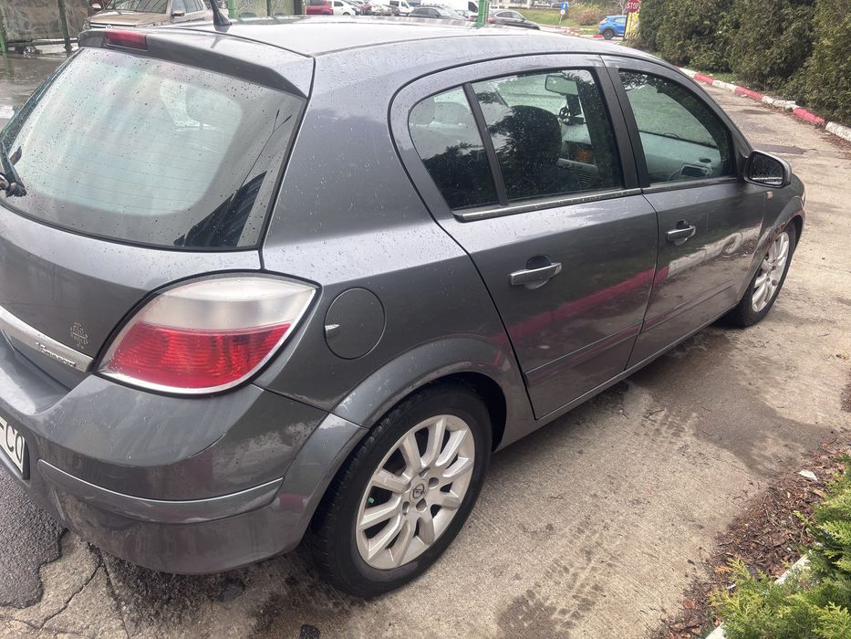 Opel Astra H 1.6 benzina+Gpl