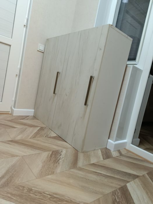 Продам кухонную мебель