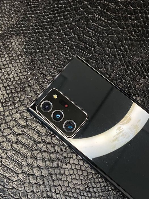 Samsung galaxy note 20 ultra 12/256gb holati yaxshi