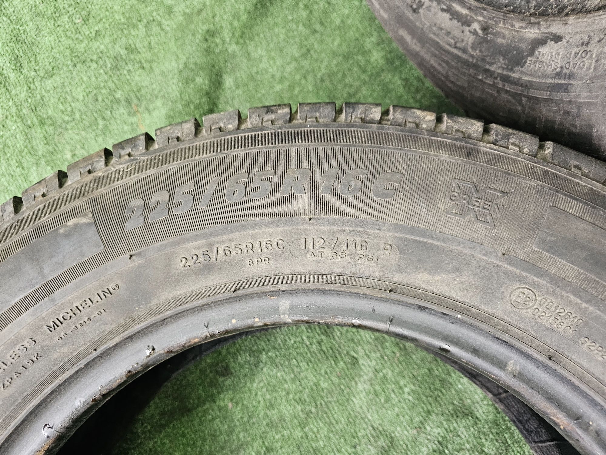 225 65 16c vara michelin