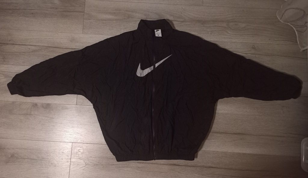 Nike Sportswear Essential Woven Jacket