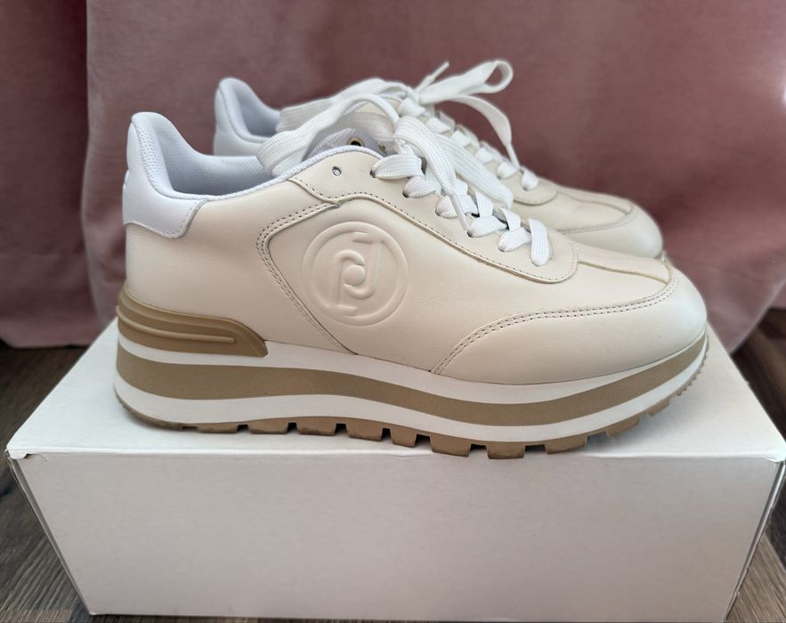 Сникърси Liu Jo