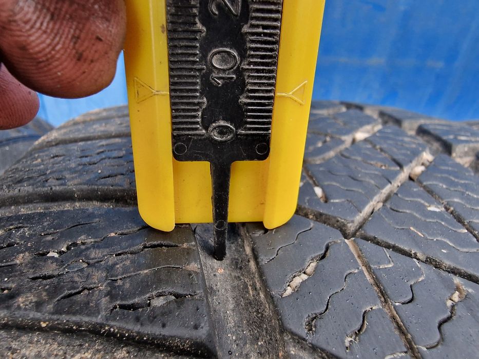 Anvelope 225/45R19 marca Pirelli, DOT 2020, 6 mm