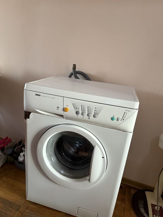 Стиральная машина ZANUSSI