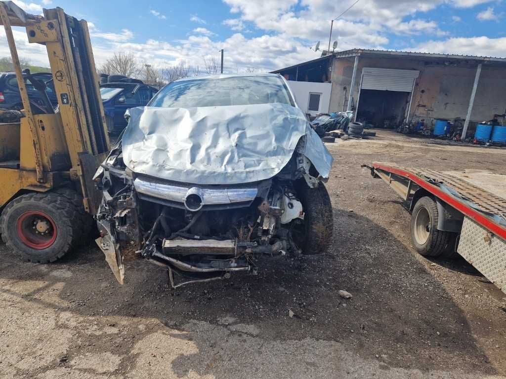 Opel Corsa 1.3cdti 90кс за части