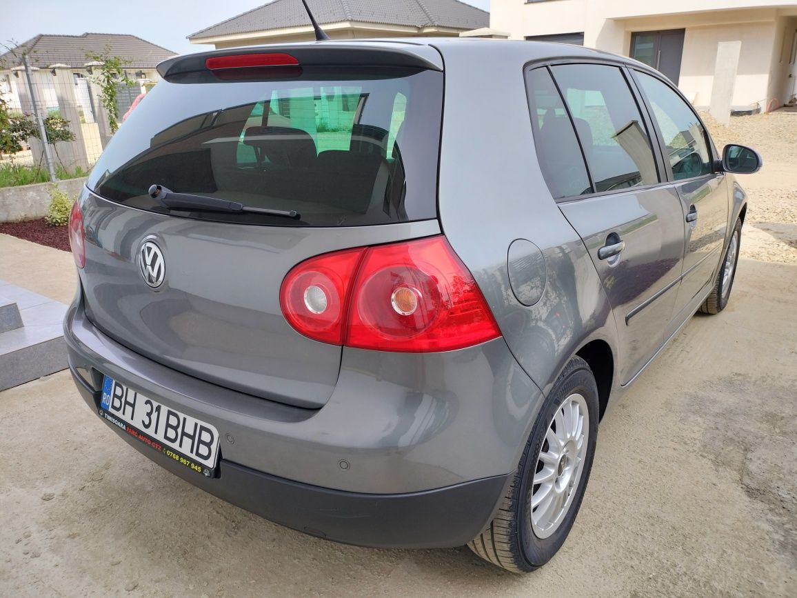 Volkswagen Golf V