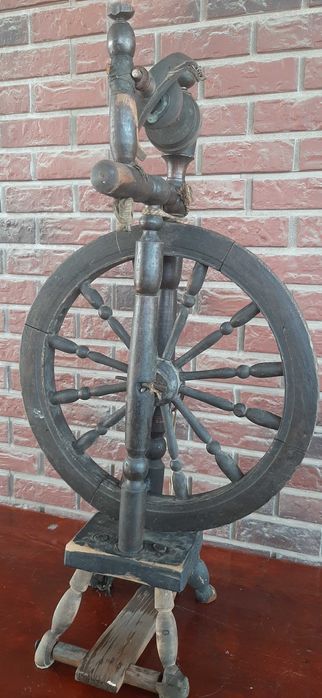 Прялка б.у деревянная