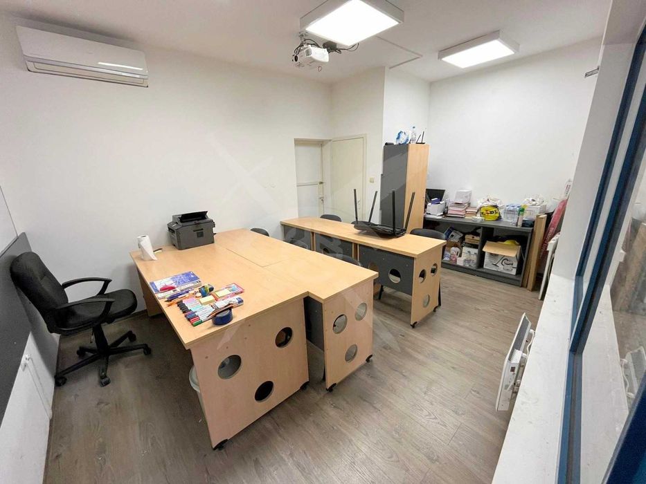 Продава се Офис в Пловдив, Христо Смирненски - 21 кв.м за 1667 €/кв.м - Снимка #2