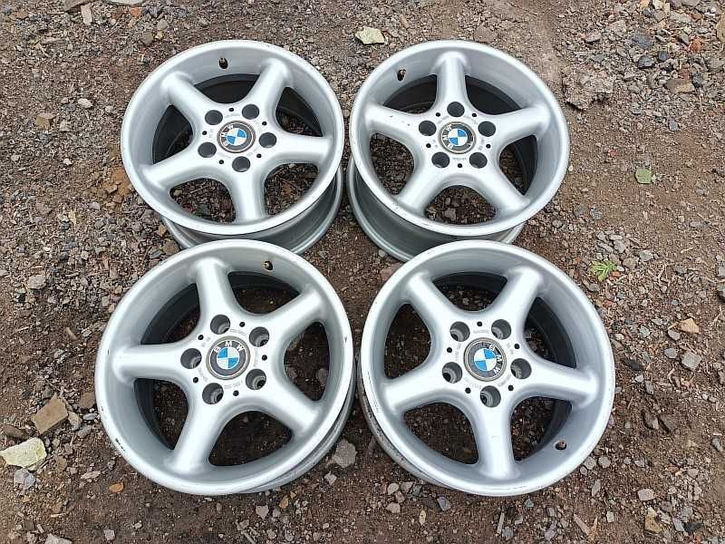 Продам оригинальные легкосплавные диски "Cromodora" на БМВ 5